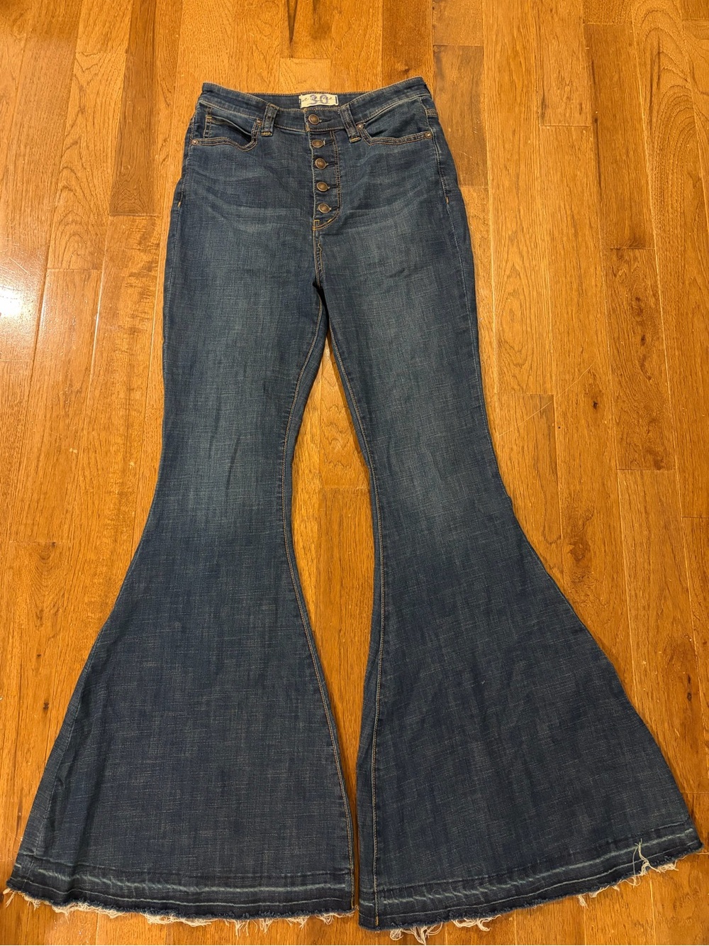 We The Free Dark Blue High-Rise Flared Jeans Size 30